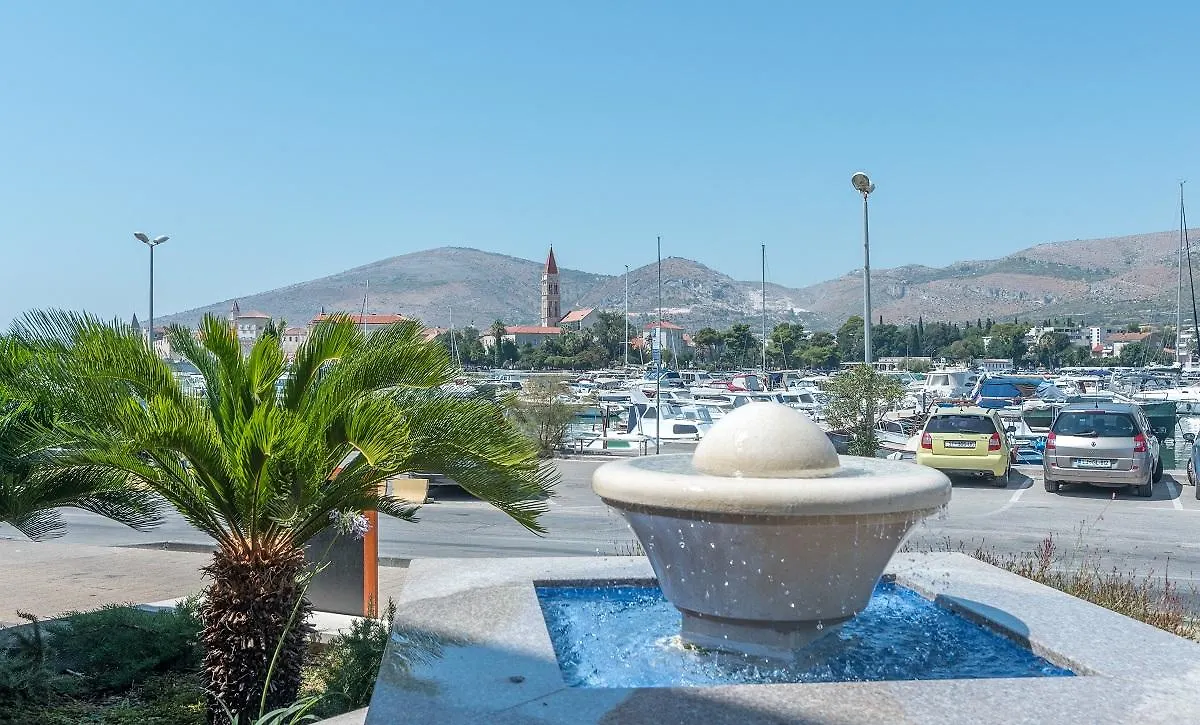 Hotel Trogir Palace