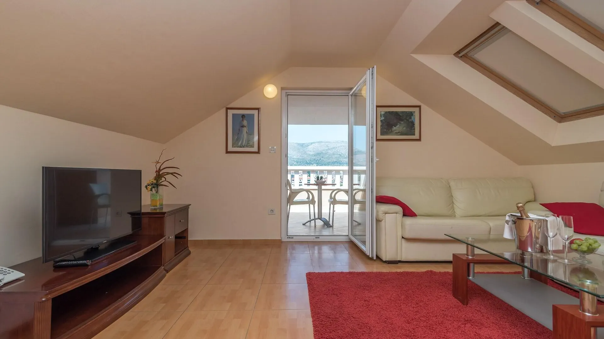 Hotel Trogir Palace