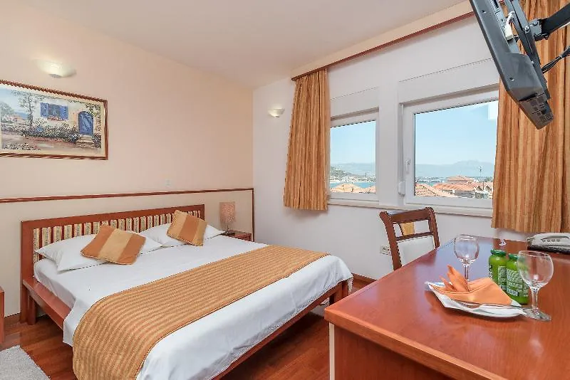 Hotel Trogir Palace